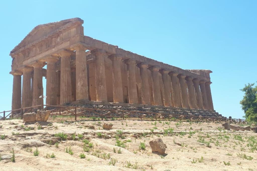 شقة Affitti Brevi Donna Rosa Racalmuto المظهر الخارجي الصورة